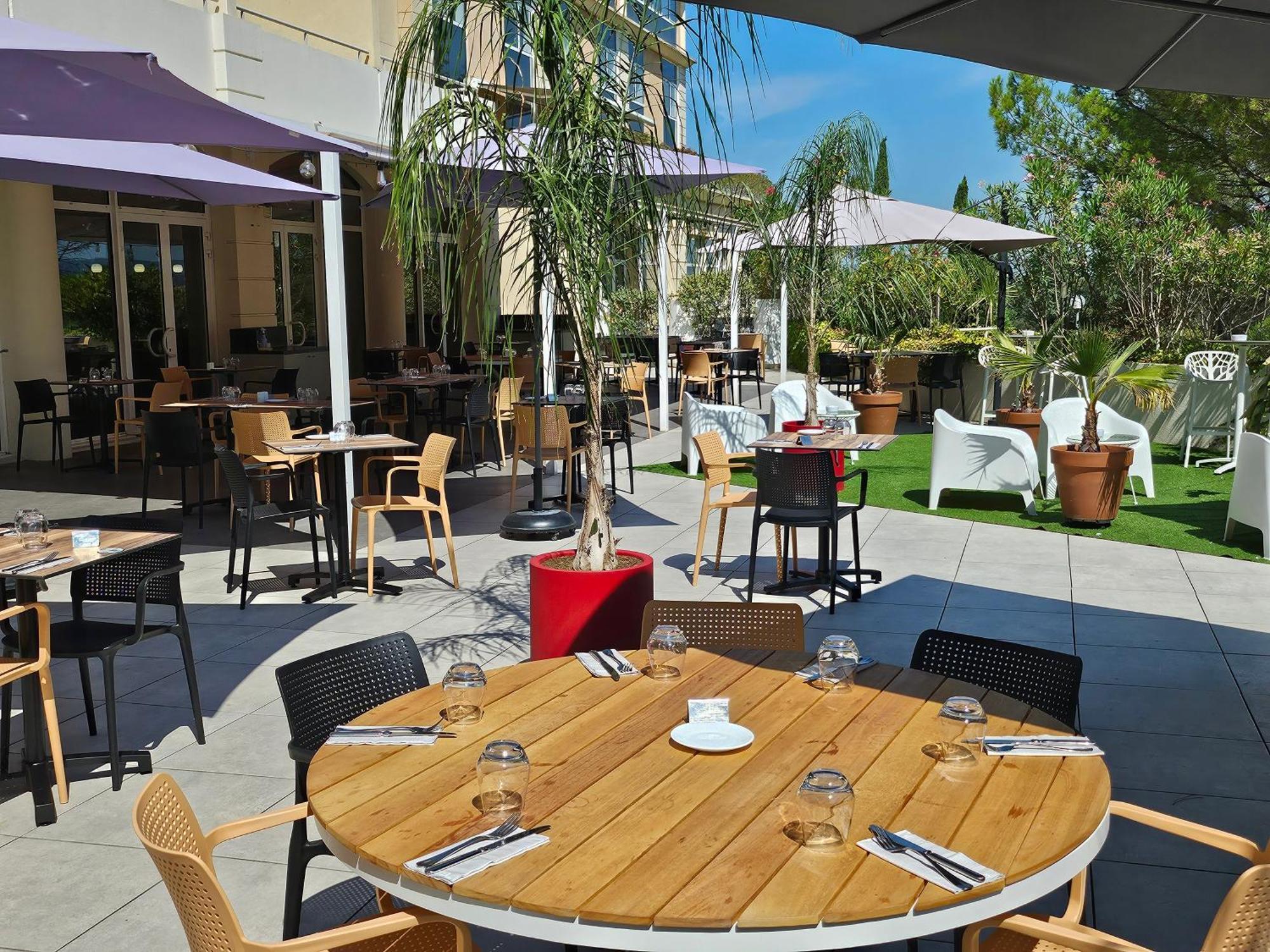 Hotel Birdy By Happyculture Aix-en-Provence Exterior foto