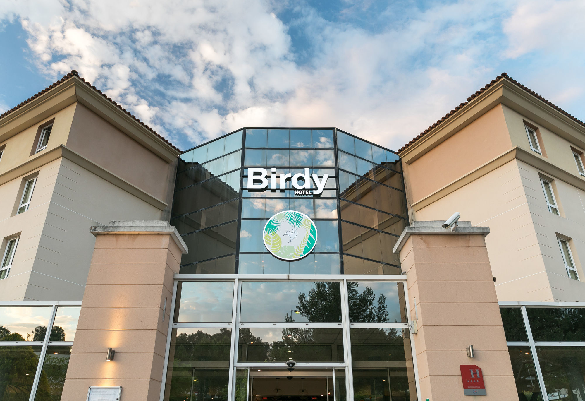 Hotel Birdy By Happyculture Aix-en-Provence Exterior foto